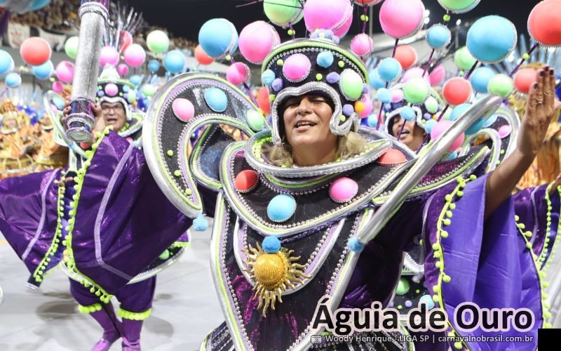 Foto desfile da Águia de Ouro no Carnaval 2026 de São Paulo - carnavalnobrasil.com.br