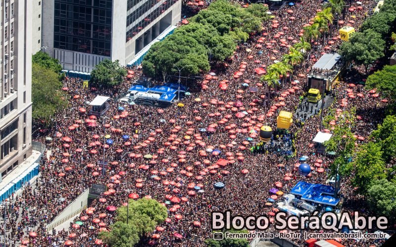 Foto bloco SeráQAbre?, com Ivete Sangalo, no Carnaval de Rua 2026 do Rio de Janeiro - carnavalnobrasil.com.br
