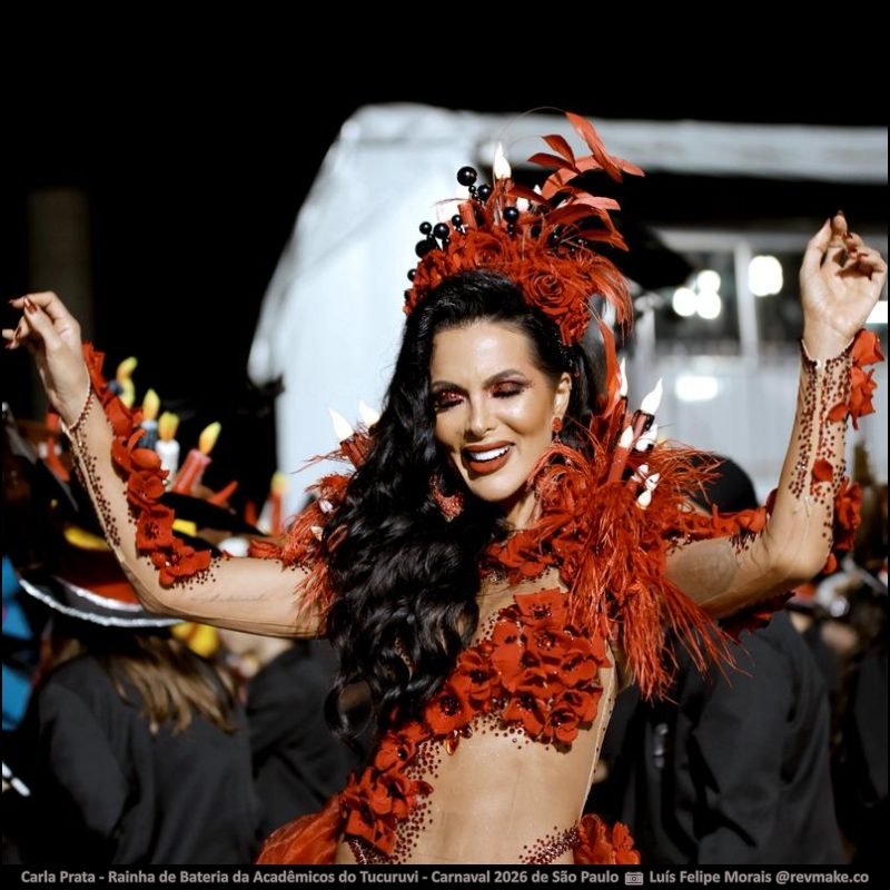 Carla Prata, Rainha de Bateria da Acadêmicos do Tucuruvi, no Carnaval 2026 de São Paulo - carnavalnobrasil.com.br