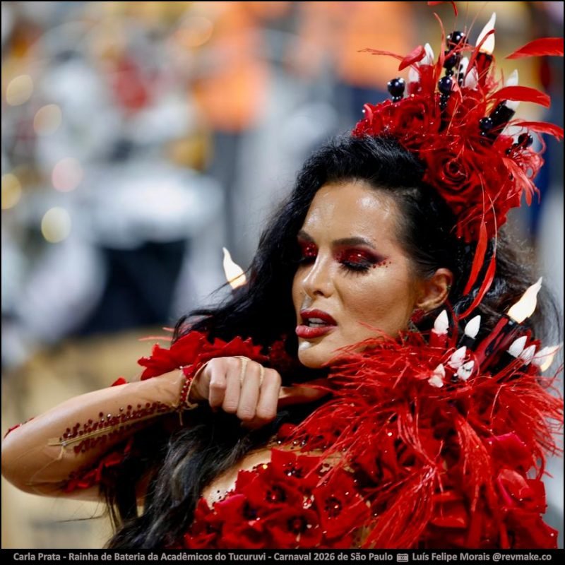 Carla Prata, Rainha de Bateria da Acadêmicos do Tucuruvi, no Carnaval 2026 de São Paulo - carnavalnobrasil.com.br