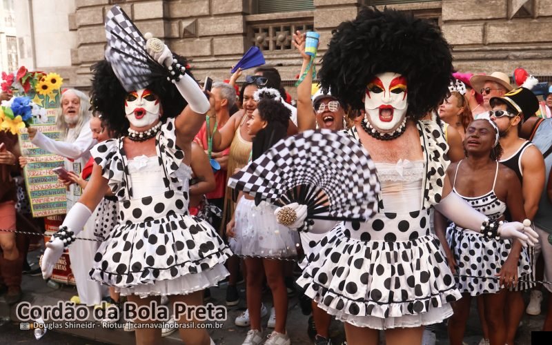 Foto Cordão da Bola Preta no Carnaval de Rua 2026 do Rio de Janeiro - carnavalnobrasil.com.br