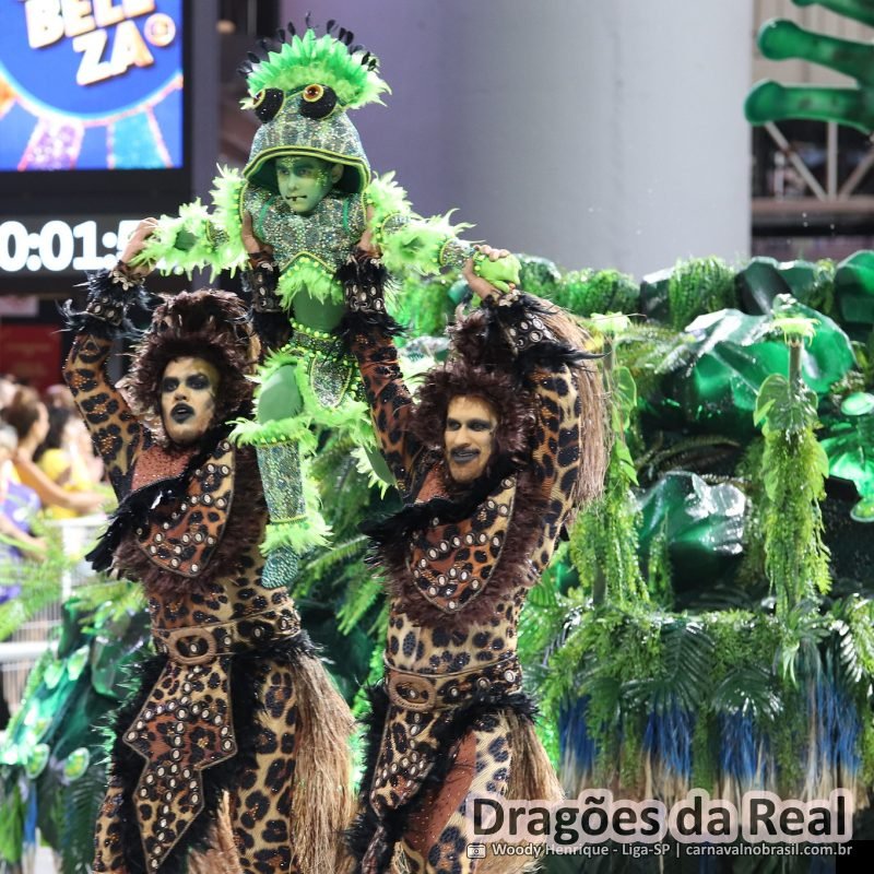 Desfile da Dragões da Real no Carnaval 2026 de São Paulo - carnavalnobrasil.com.br