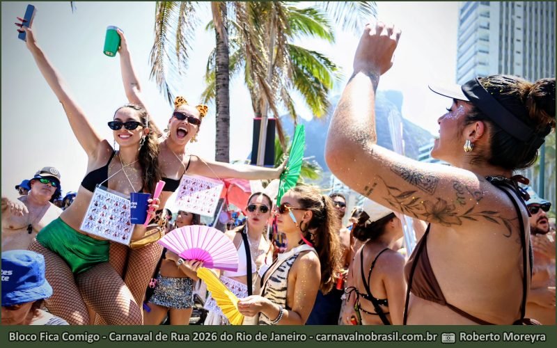 Foto bloco Fica Comigo no Carnaval de Rua 2026 no Rio de Janeiro - carnavalnobrasil.com.br