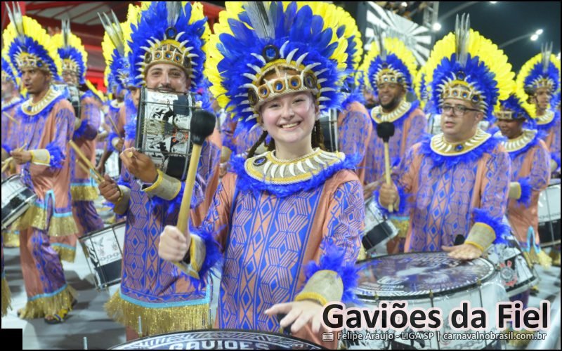 Desfile Gaviões da Fiel no Carnaval 2026 de São Paulo - carnavalnobrasil.com.br