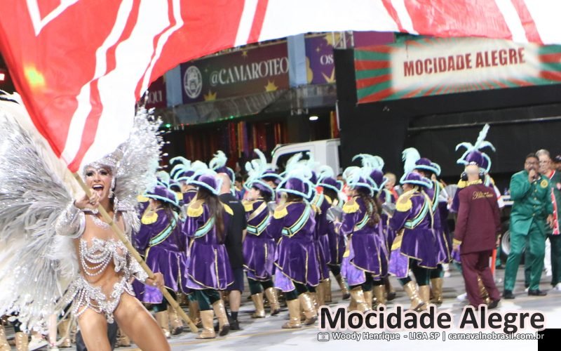 Desfile Mocidade Alegre no Carnaval 2026 de São Paulo - carnavalnobrasil.com.br