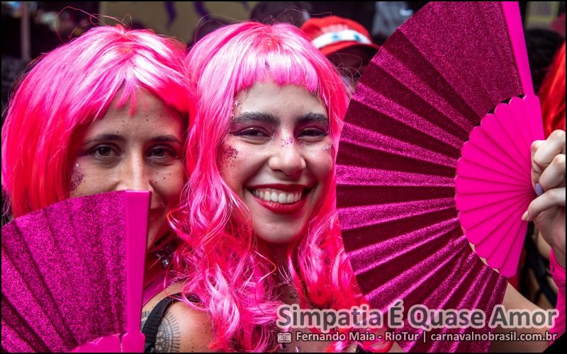 Fotos Bloco Simpatia É Quase Amor no Carnaval de Rua 2026 do Rio de Janeiro - carnavalnobrasil.com.br