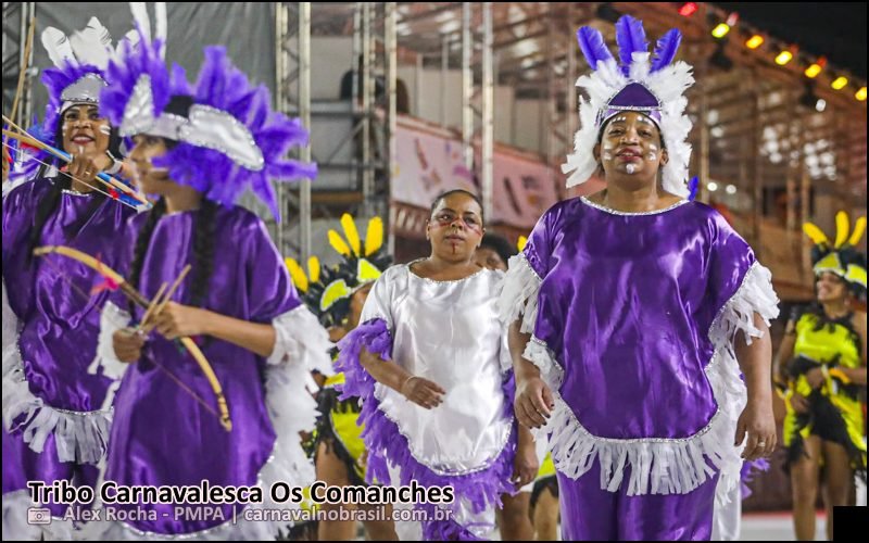 Carnaval 2026 de Porto Alegre : desfile Tribo Carnavalesca Os Comanches - carnavalnobrasil.com.br