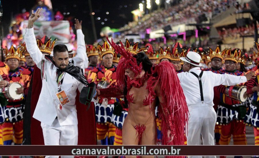Desfile Acadêmicos da Grande Rio no Carnaval 2022 no Rio de Janeiro - Fotos RioTur - carnavalnobrasil.com.br