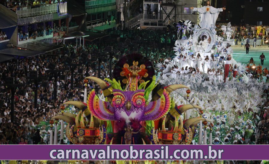 Desfile Acadêmicos do Cubango no Carnaval do Rio de Janeiro - Fotos : RioTur - Carnaval no Brasil
