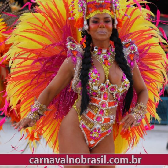Desfile Acadêmicos do Sossego no Carnaval do Rio de Janeiro -Foto RioTur - carnavalnobrasil.com.br