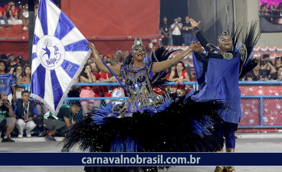 Desfile Beija-Flor no Carnaval 2022 no Rio de Janeiro - Foto RioTur - carnavalnobrasil.com.br