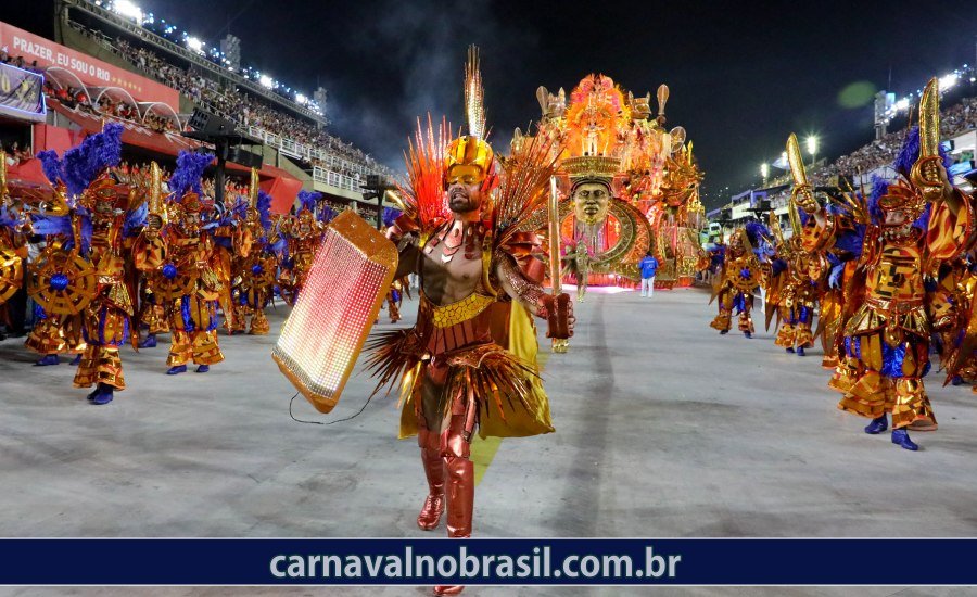 Desfile Beija-Flor no Carnaval 2022 no Rio de Janeiro - Foto RioTur - carnavalnobrasil.com.br