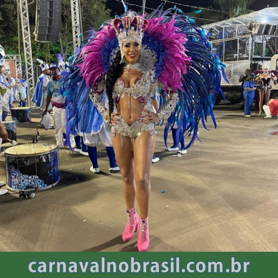Desfile da Chega Mais no Carnaval de Vitória - carnavalnobrasil.com.br