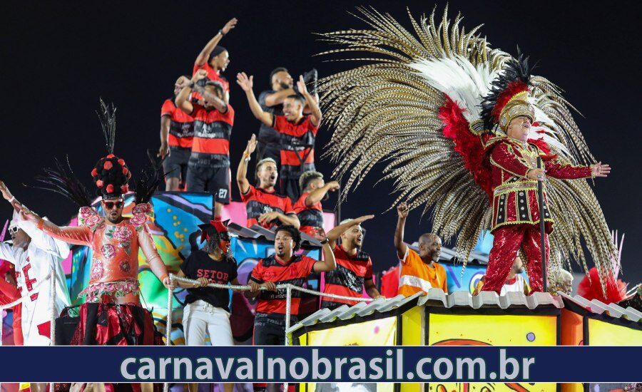 Desfile Estácio de Sá no Carnaval do Rio de Janeiro - Foto RioTur - carnavalnobrasil.com.br
