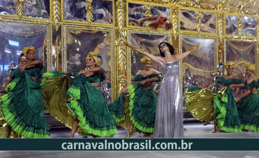 Desfile Imperatriz Leopoldinense no Carnaval 2022 do Rio de Janeiro - Foto RioTur - carnavalnobrasil.com.br