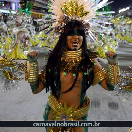 Desfile Imperatriz Leopoldinense no Carnaval 2022 do Rio de Janeiro - Foto RioTur - carnavalnobrasil.com.br
