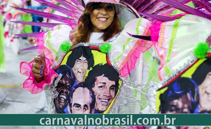 Desfile Lins Imperial no Carnaval do Rio de Janeiro - Foto RioTur - carnavalnobrasil.com.br