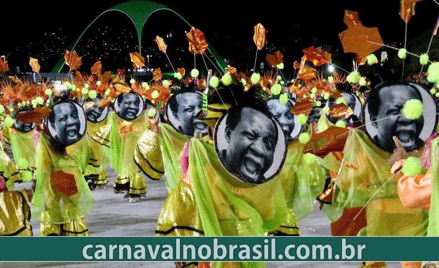 Desfile Lins Imperial no Carnaval do Rio de Janeiro - Foto RioTur - carnavalnobrasil.com.br