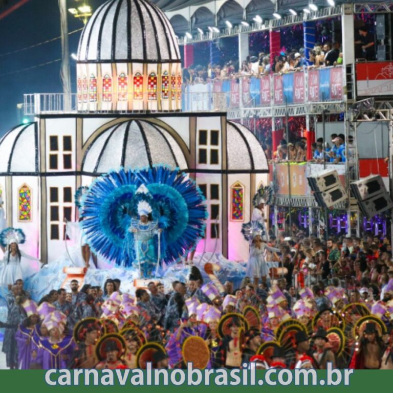 Desfile Novo Império no Carnaval 2022 de Vitória Sortimento Carnaval