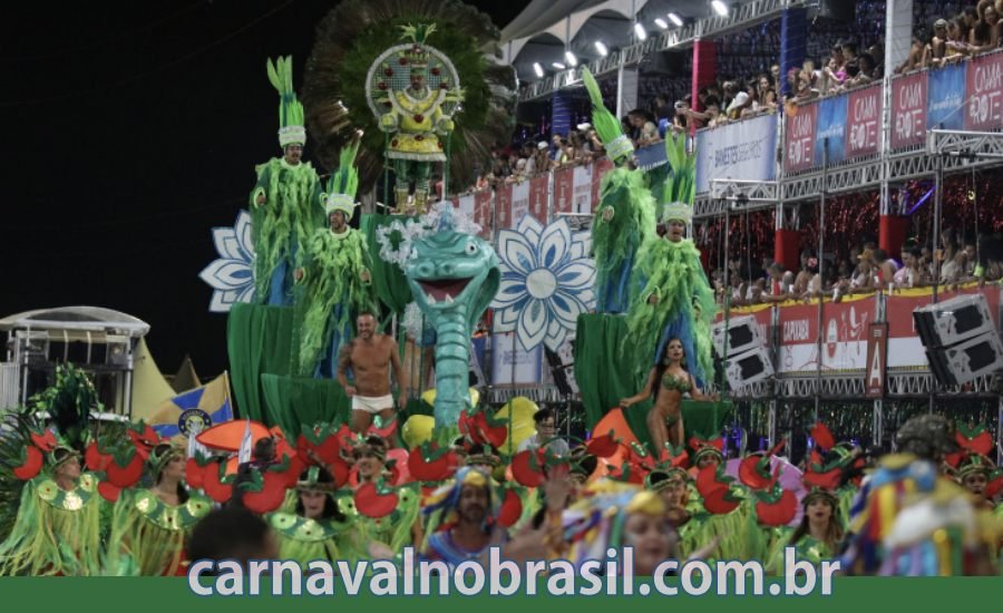 Desfile Rosas de Ouro Carnaval em Vitória - carnavalnobrasil.com.br