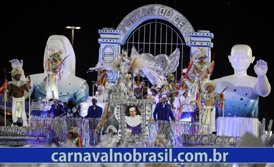 Desfile Unidos da Ponte no Carnaval do Rio de Janeiro - Fotos : RioTur - carnavalnobrasil.com.br