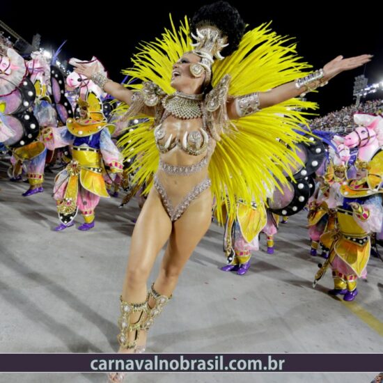 Desfile Unidos da Vila Isabel no Carnaval 2022 do Rio de Janeiro - Fotos RioTur - carnavalnobrasil.com.br