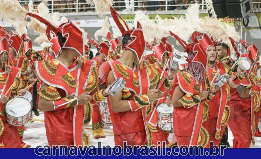 Desfile Unidos de Barreiros no Carnaval 2022 em Vitória - Carnaval no Brasil