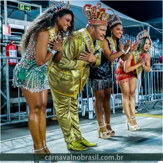 Desfile das Escolas de Samba do Grupo Prata no Carnaval de Porto Alegre - Foto Alex Rocha - PMPA