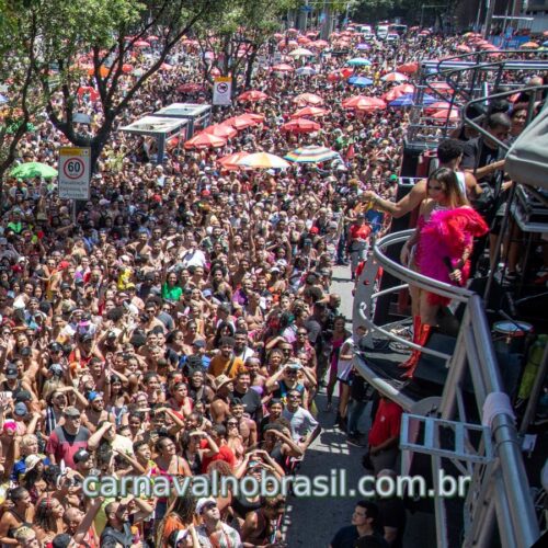 Bloco da Alexa no Carnaval de Rua 2023 no Rio de Janeiro