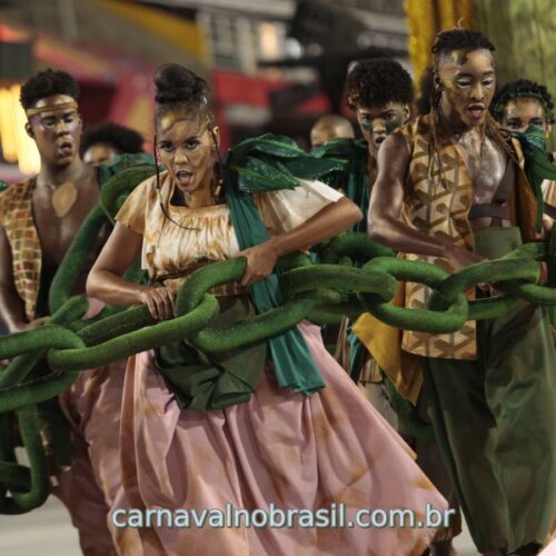 Desfile União de Jacarepaguá no Carnaval 2023 do Rio de Janeiro