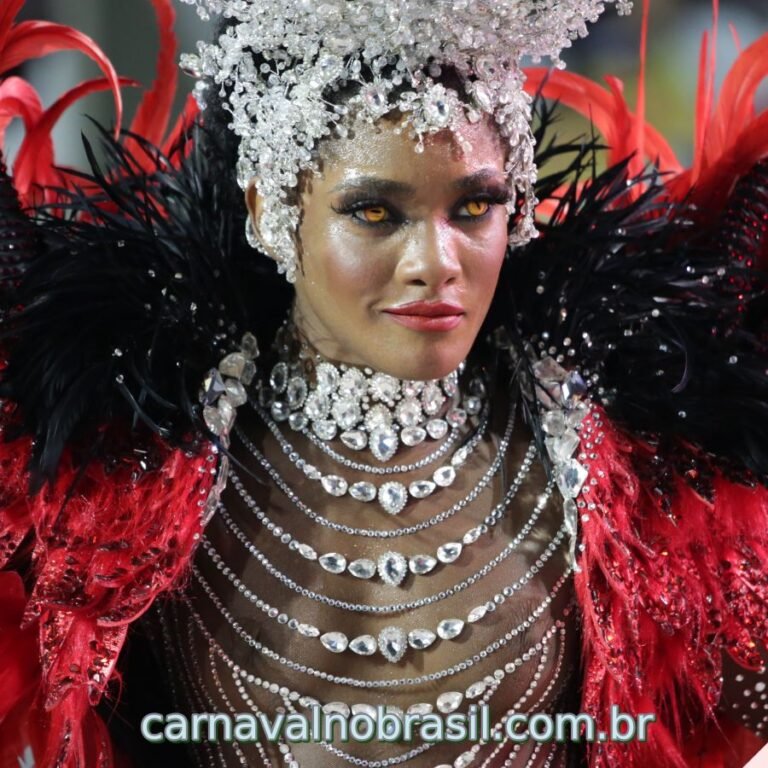 Rainha De Bateria Erika Janusa No Desfile Unidos Da Viradouro No Carnaval 2023 Do Rio De Janeiro