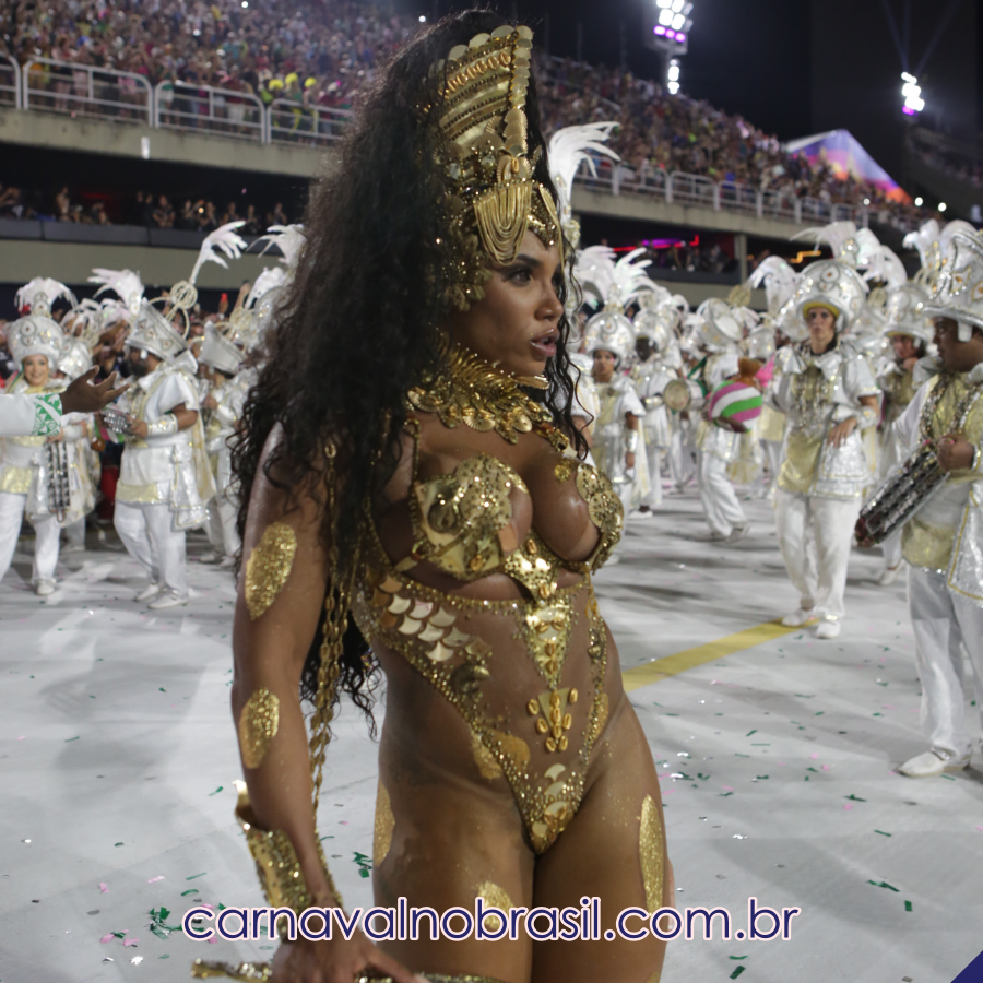 Evelyn Bastos no Carnaval do Rio de Janeiro - carnavalnobrasil.com.br