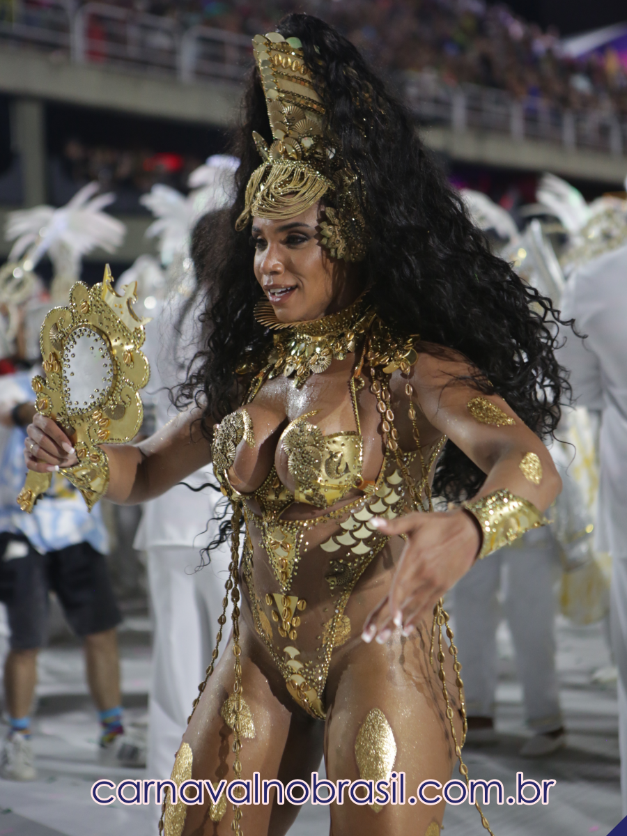 Evelyn Bastos no Carnaval do Rio de Janeiro - carnavalnobrasil.com.br