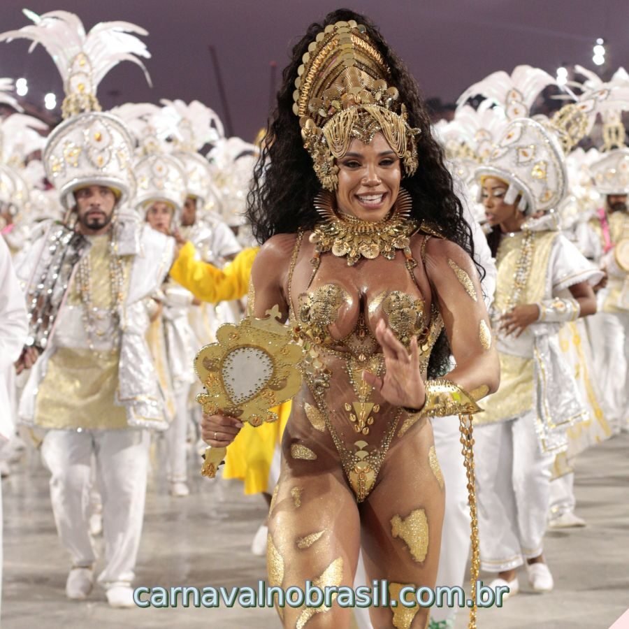 Evelyn Bastos Desfile Mangueira Carnaval 2023 do Rio de Janeiro - Foto Gabriel Monteiro | RioTur