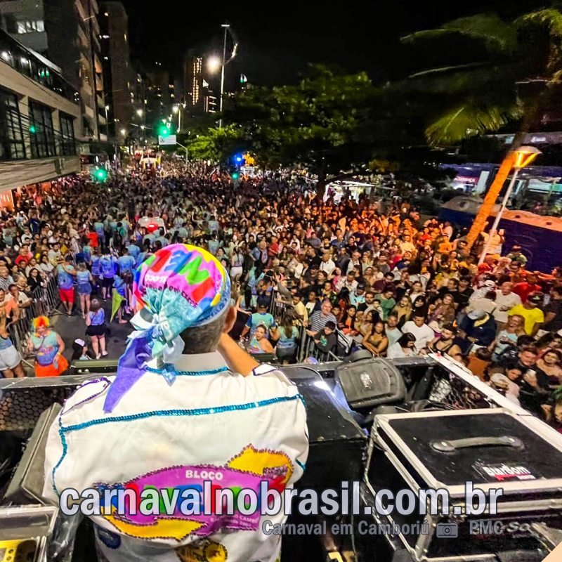 Balneário Camboriú Carnaval de Rua 2024 na Avenida Atlântica