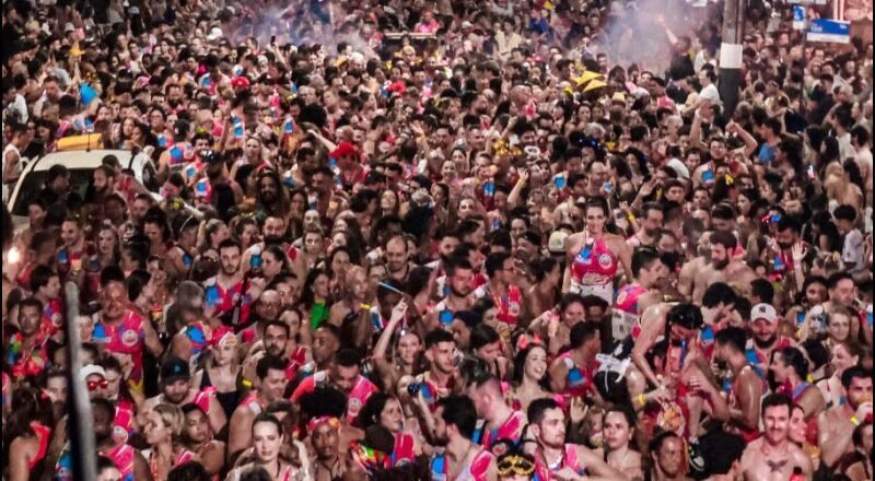 Viva Folia BC : Carnaval 2026 de Balneário Camboriú em Santa Catarina