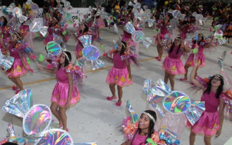Bandeirantes do Saboó no Carnaval 2024 de Santos