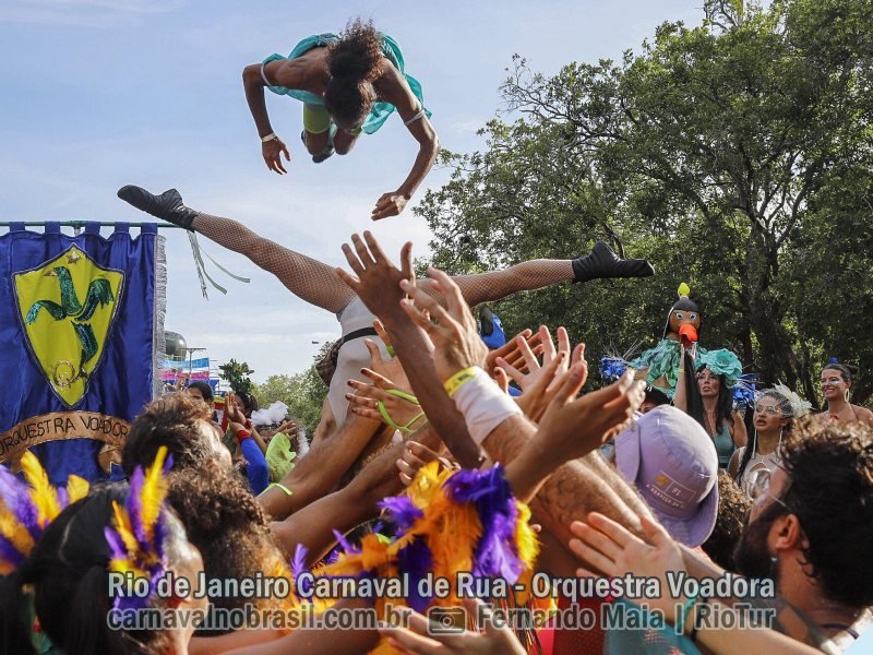 Fotos Bloco Orquestra Voadora no Carnaval de Rua do Rio de Janeiro