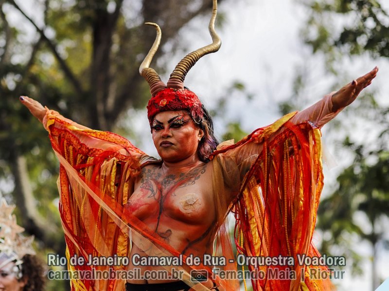 Fotos Bloco Orquestra Voadora no Carnaval de Rua do Rio de Janeiro