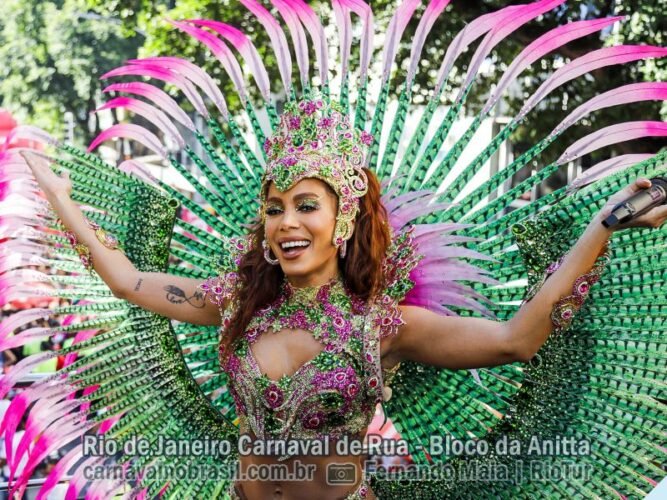 Carnaval Rua Rio Fotos Bloco da Anitta no Carnaval de Rua do Rio de Janeiro - Carnaval ...