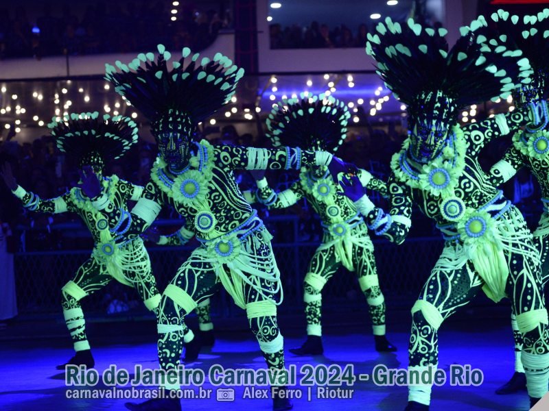 Desfile Grande Rio no Carnaval 2024 do Rio de Janeiro