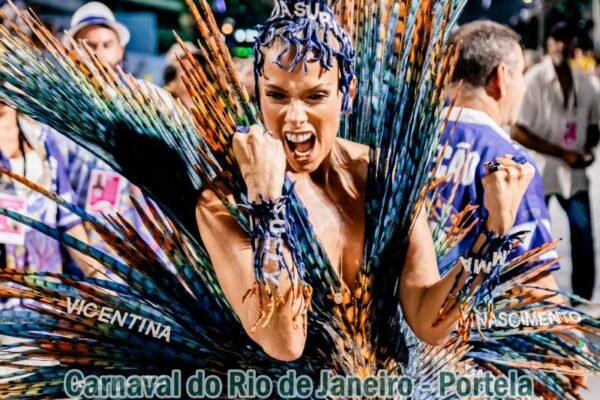 Desfile Portela no Carnaval 2024 do Rio de Janeiro