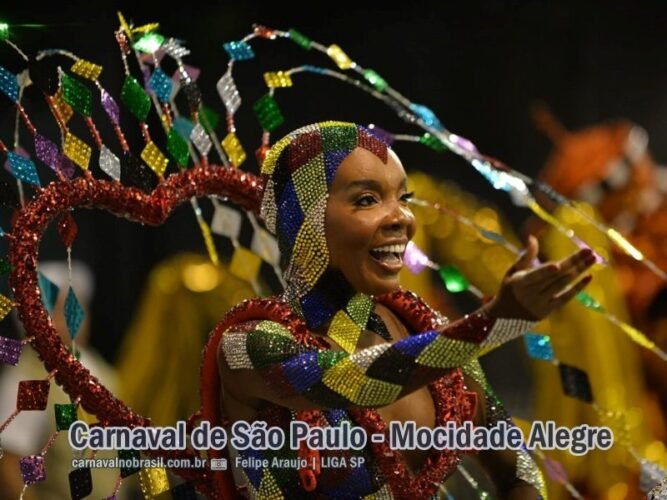 Mocidade Alegre é campeã do Carnaval 2024 de São Paulo; veja as fotos