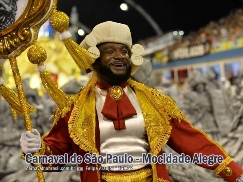 São Paulo Carnaval 2024 : desfile Mocidade Alegre no Sambódromo do Anhembi