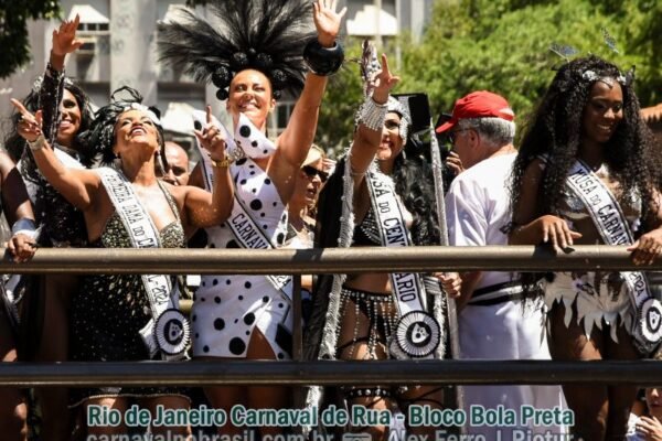 Rio de Janeiro Carnaval de Rua 2024 : fotos Bloco do Bola Preta