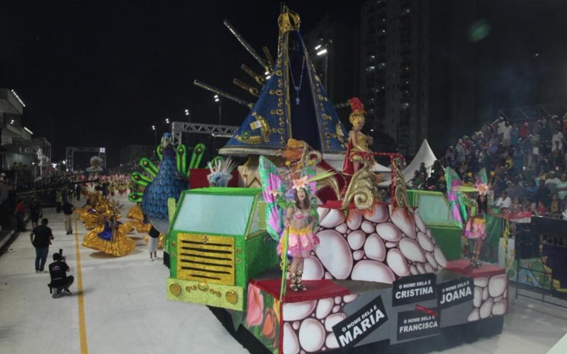 Unidos da Zona Noroeste no Carnaval 2024 de Santos