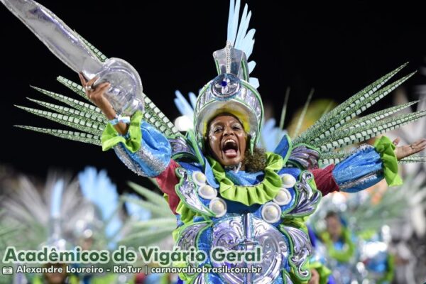 Desfile Acadêmicos de Vigário Geral no Carnaval 2025 do Rio de Janeiro - carnavalnobrasil.com.br