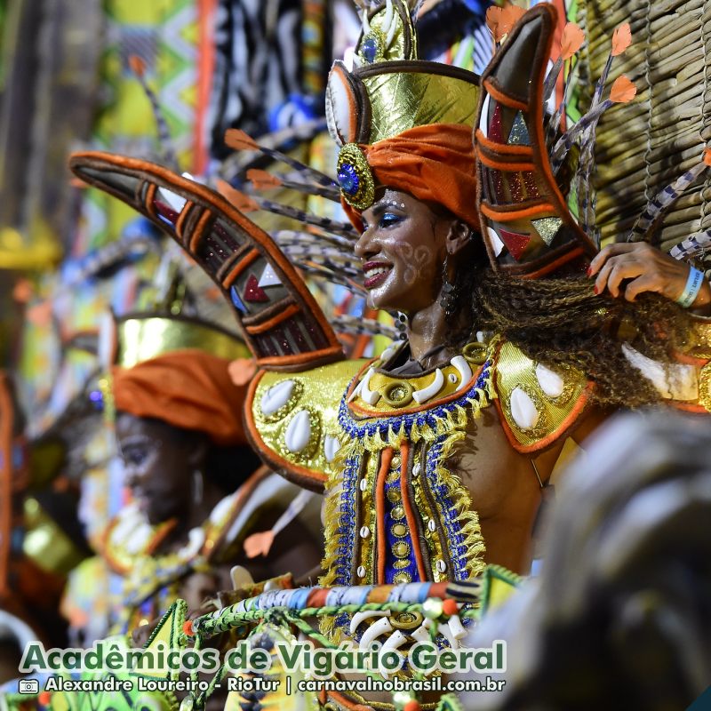 Desfile Acadêmicos de Vigário Geral no Carnaval 2025 do Rio de Janeiro - carnavalnobrasil.com.br