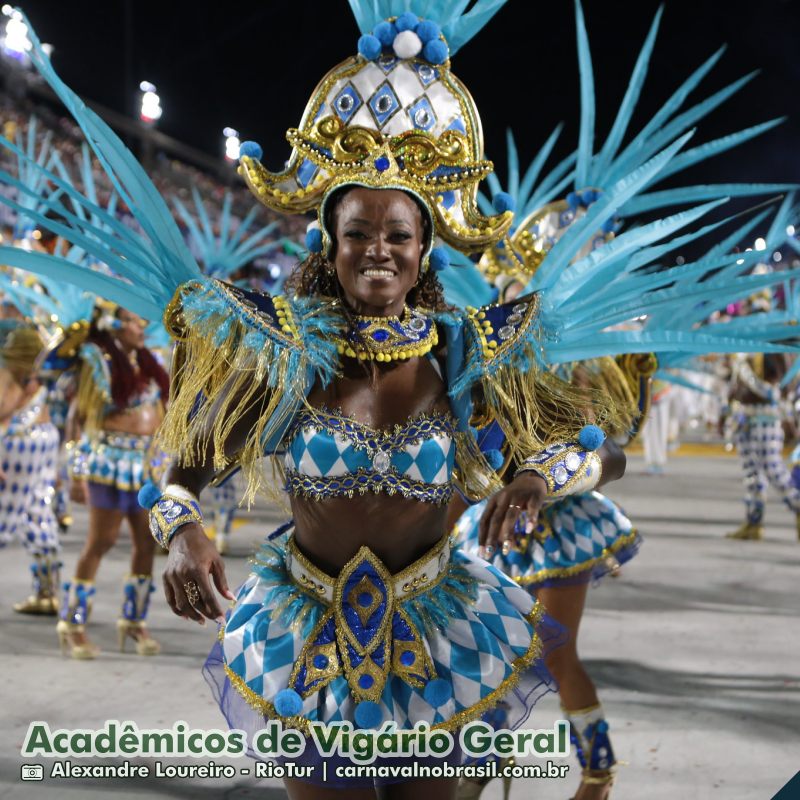 Desfile Acadêmicos de Vigário Geral no Carnaval 2025 do Rio de Janeiro - carnavalnobrasil.com.br