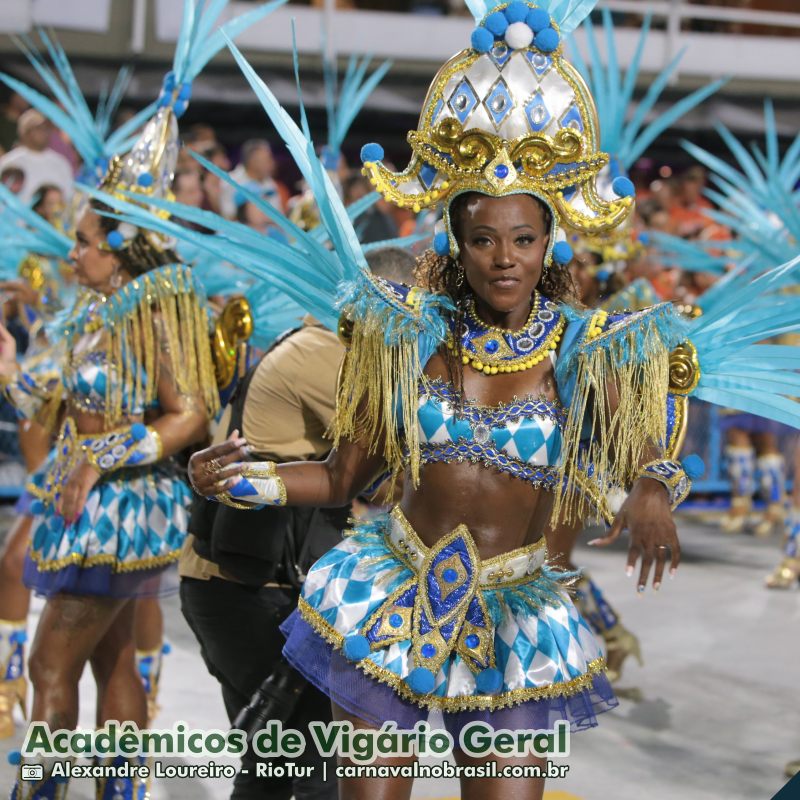 Desfile Acadêmicos de Vigário Geral no Carnaval 2025 do Rio de Janeiro - carnavalnobrasil.com.br